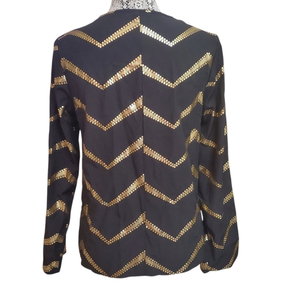 NWOT Boutique Women's Black & Gold Chevron Blouse S - Picture 2 of 3